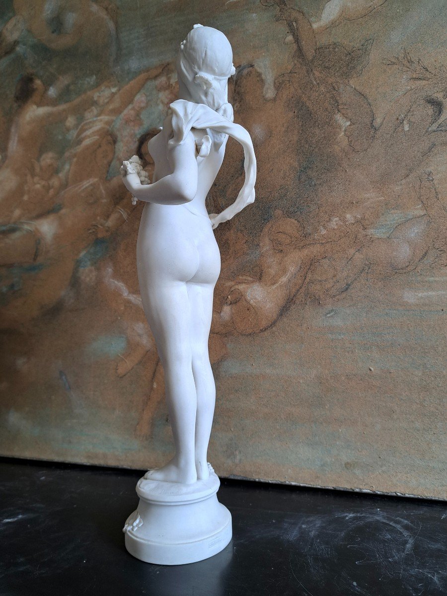 Manufacture Nationale De Sèvres Young Nude Woman Holding Grapes-photo-4