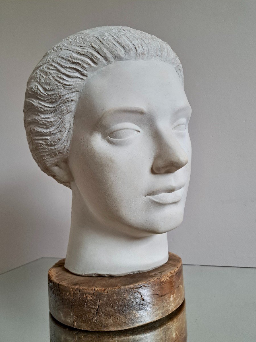 François Martinez (1902-1986) Sculpted Bust Of A Woman