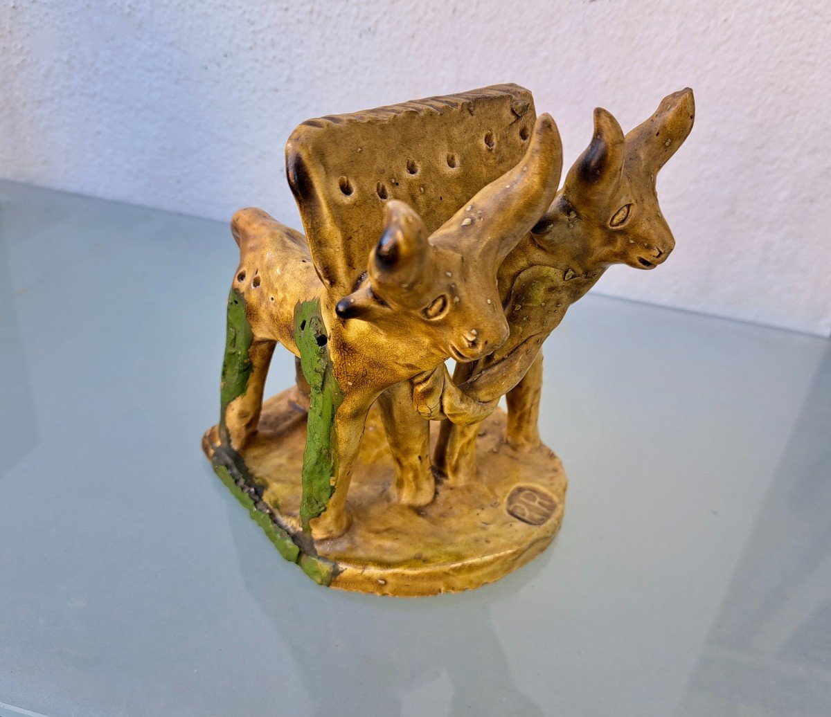 Rosa Ramalho (1888-1977) Sculpture taureaux pique fleurs