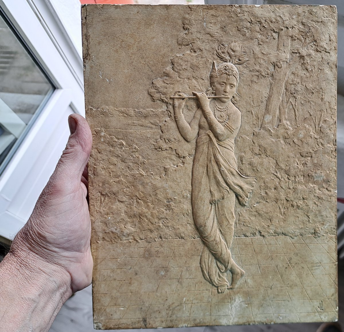 Plaque en terre cuite bas-relief XIXe siècle -photo-1