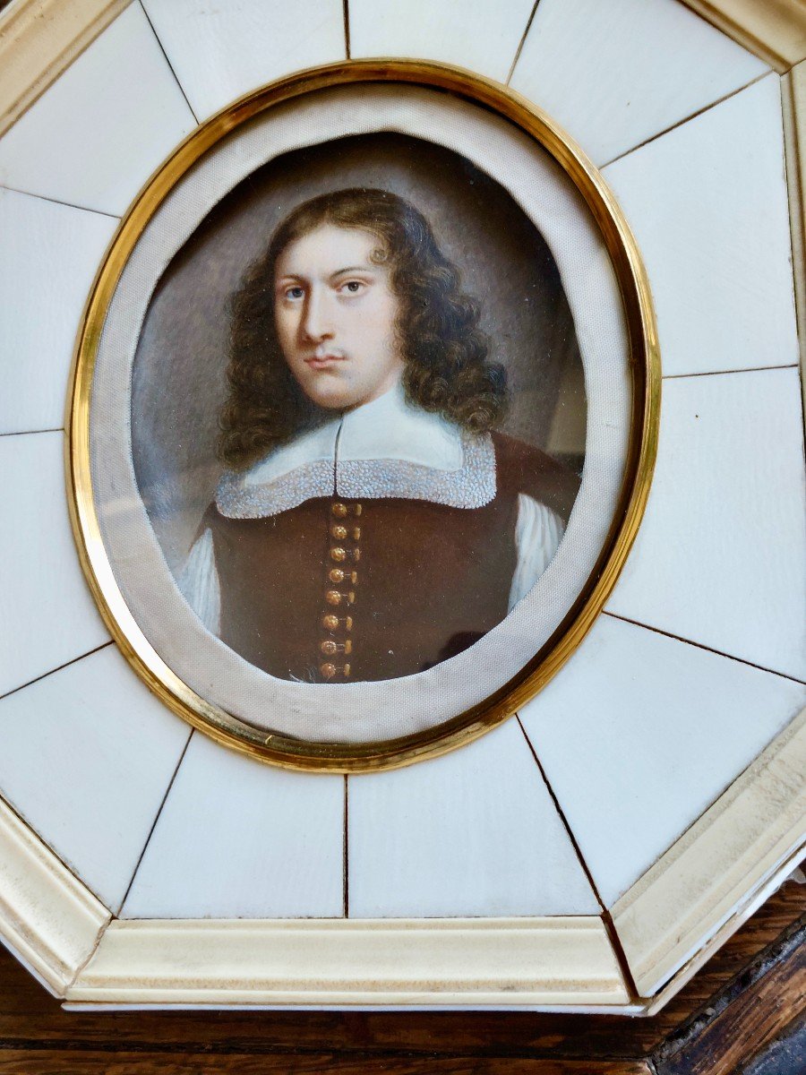 Miniature portrait d'un jeune homme Hollandais XVIe -photo-1