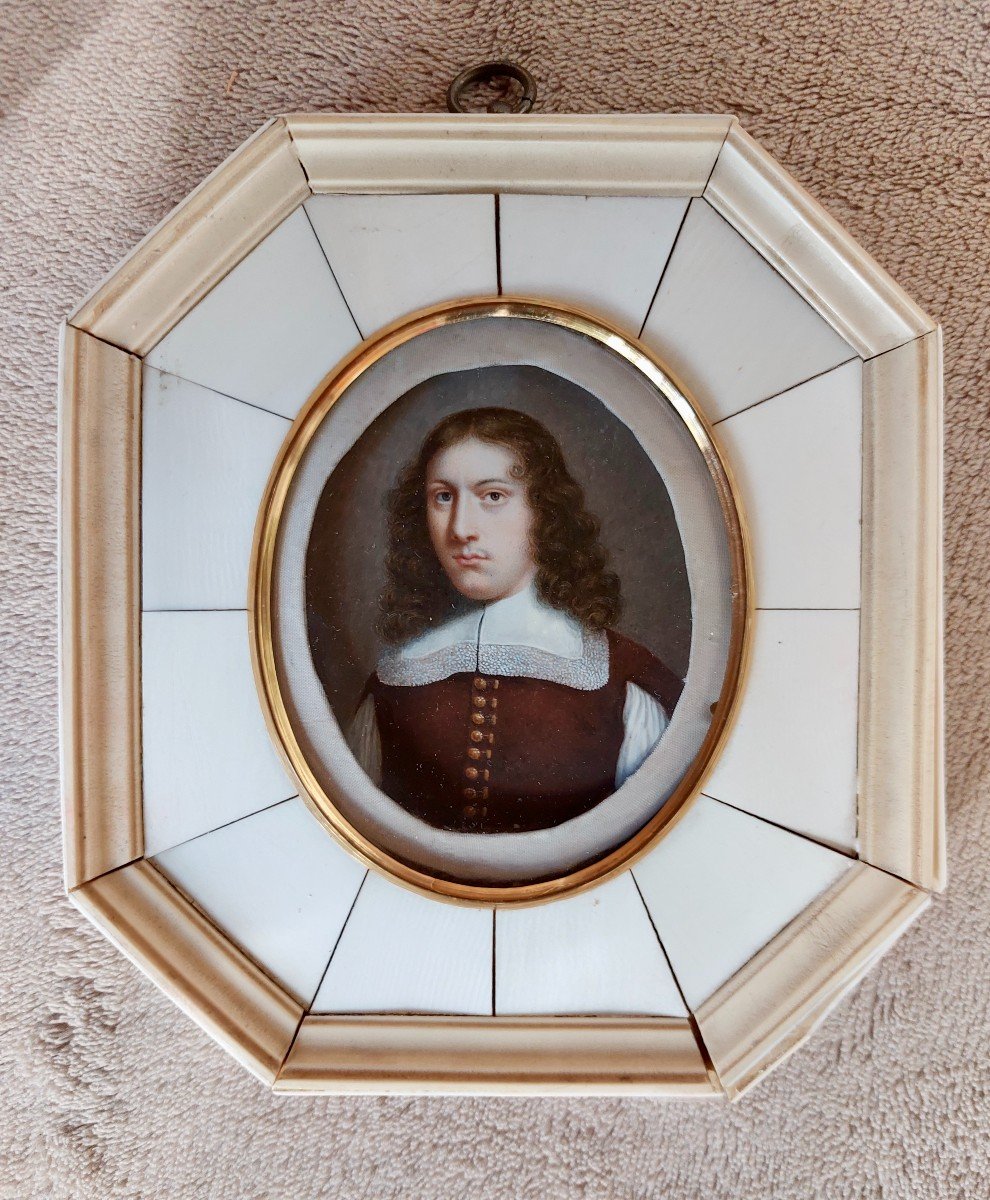 Miniature portrait d'un jeune homme Hollandais XVIe 