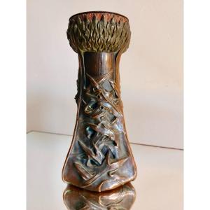 Vase art nouveau en bronze décors naturaliste signé Géo cachet FM 