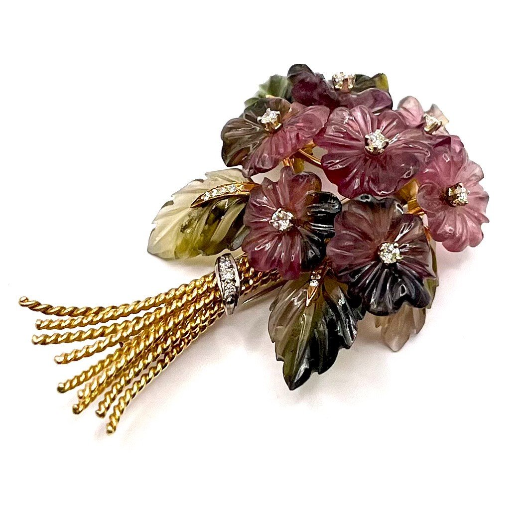 0234. Vintage Flower Brooch In Precious Stones-photo-5