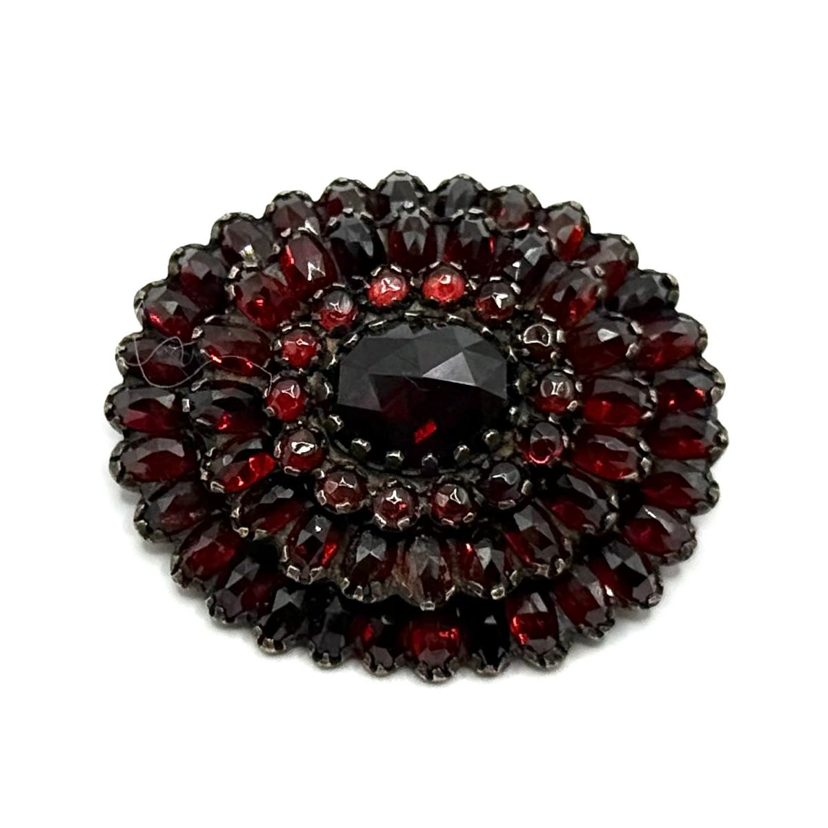 1546. Broche vieux ornée de grenats-photo-6