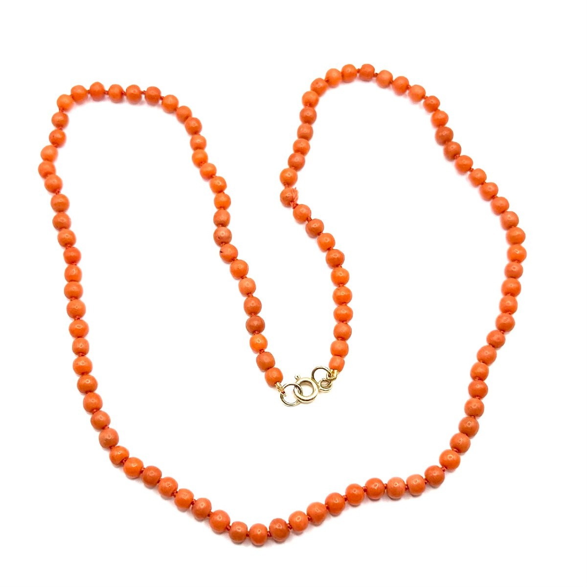 4961. Collier en Corail Ancien