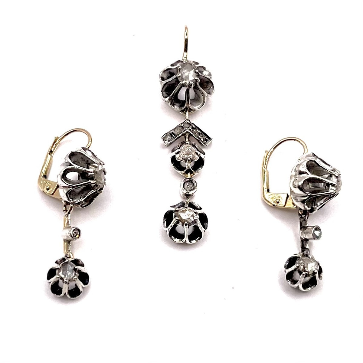 1265. Pair Of Antique Diamond Earrings And Pendant 
