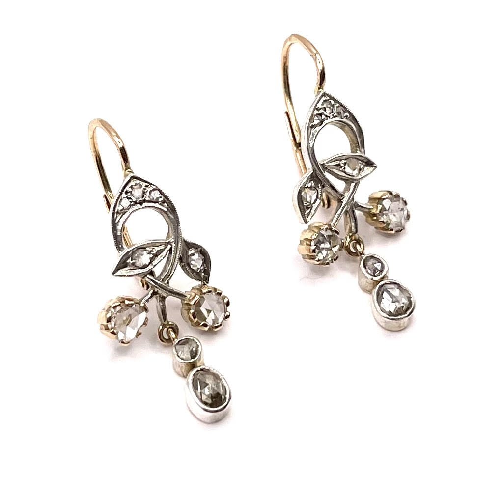 4835.  Boucles d’oreilles Art nouveau ornées de diamants -photo-2