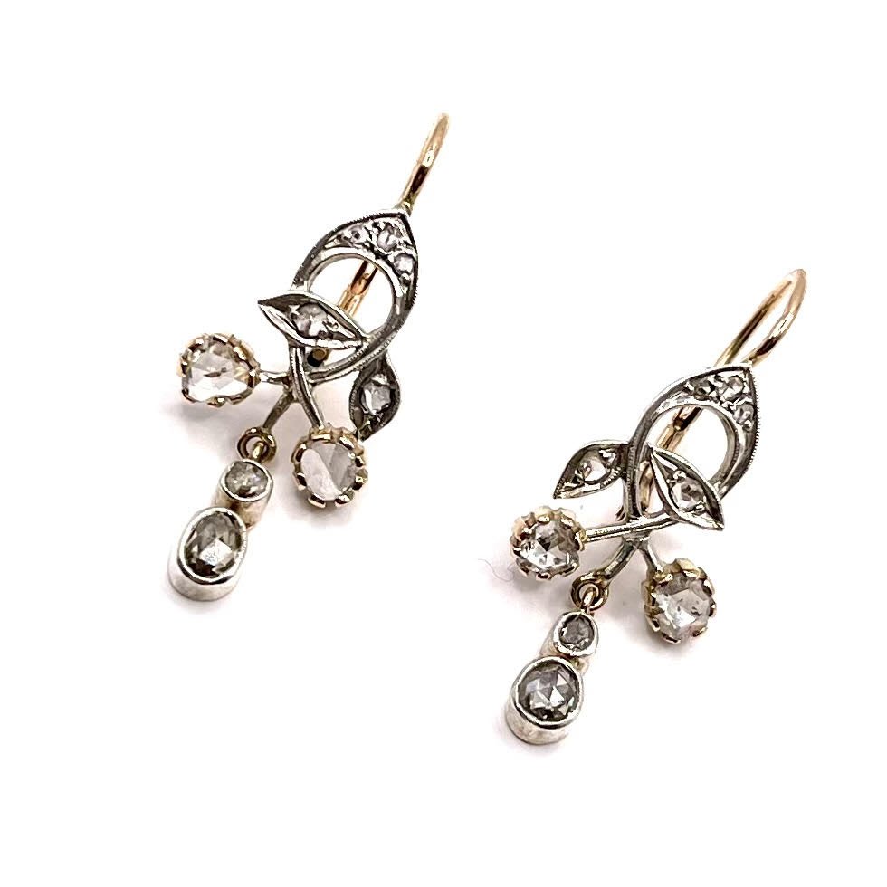 4835.  Boucles d’oreilles Art nouveau ornées de diamants -photo-3