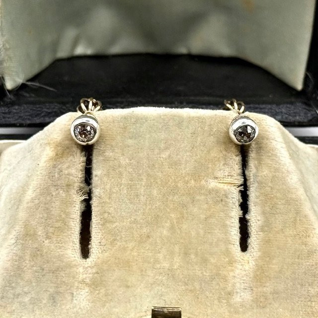 1382. Antique Diamond-encrusted Button Earrings-photo-5