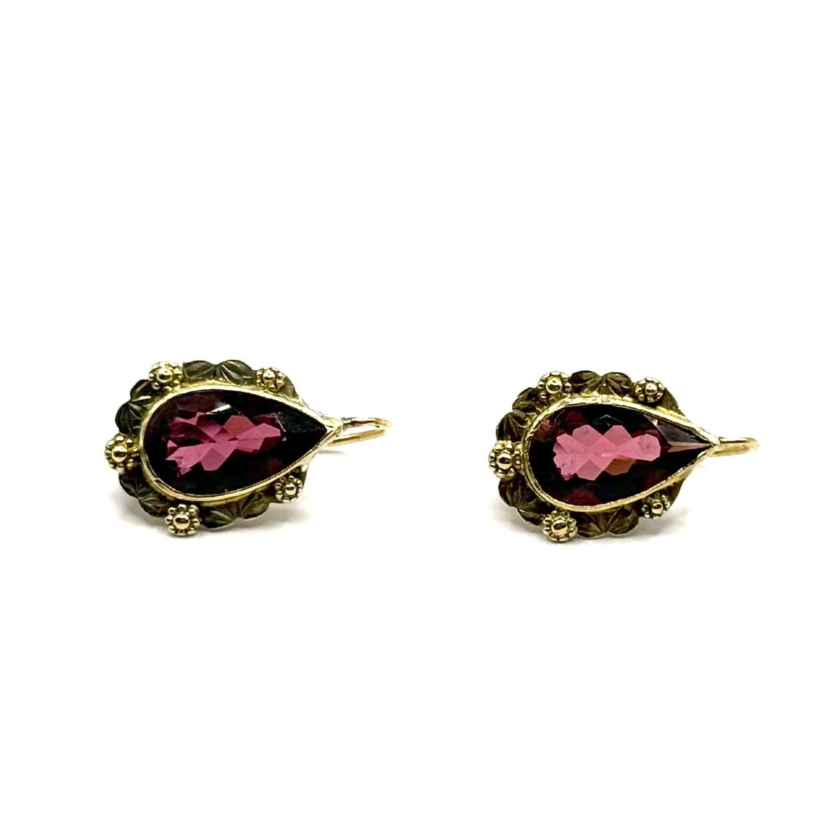 1432. A Pair Of Art Deco Earrings Adorned With Tourmalines-photo-1