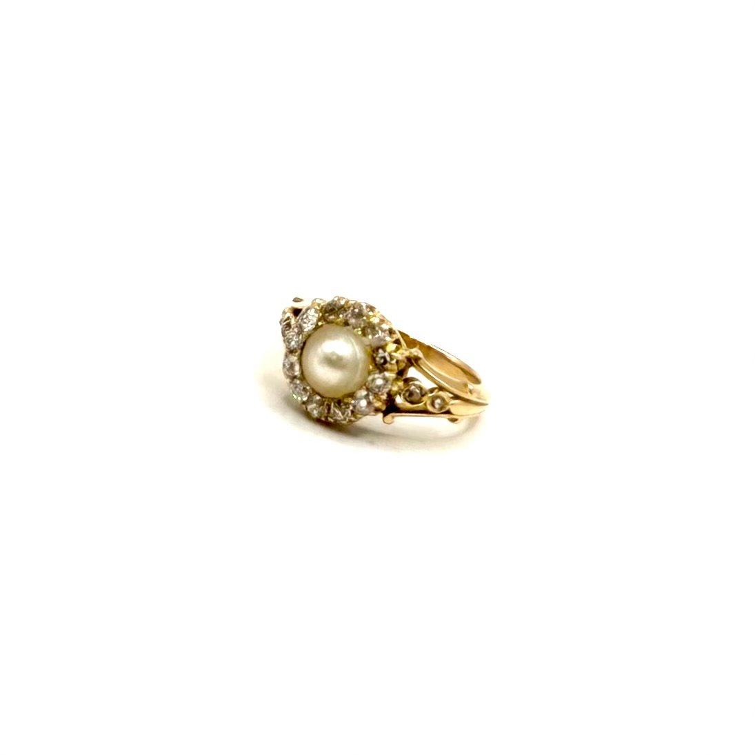 5161. Art Deco Gold Ring With A Diamond And A Pearl-photo-3