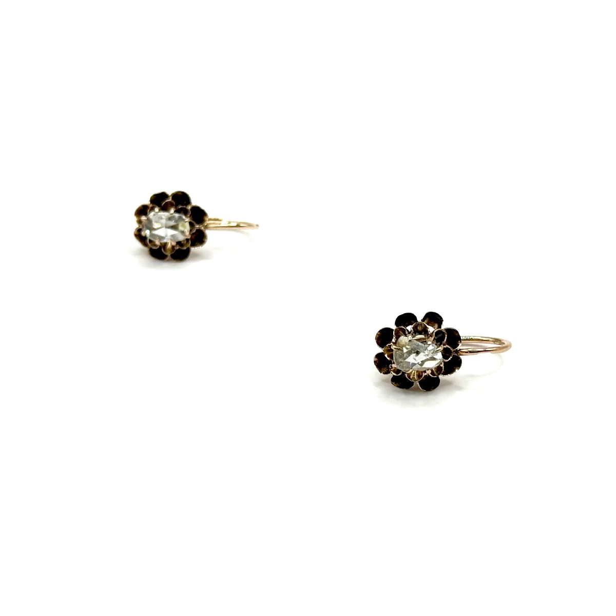 5189.Boucles d’oreilles anciennes en or ornées de diamants-photo-1