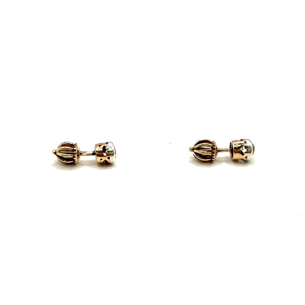 5195.Boucles d’oreilles anciennes en or ornées de diamants-photo-4