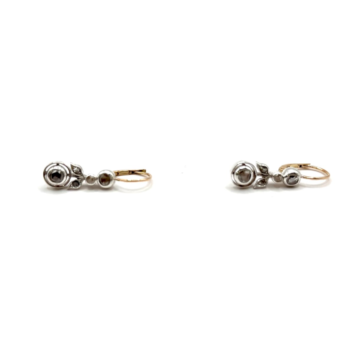 5190.Boucles d’oreilles Art nouveau en or ornées de diamants-photo-3