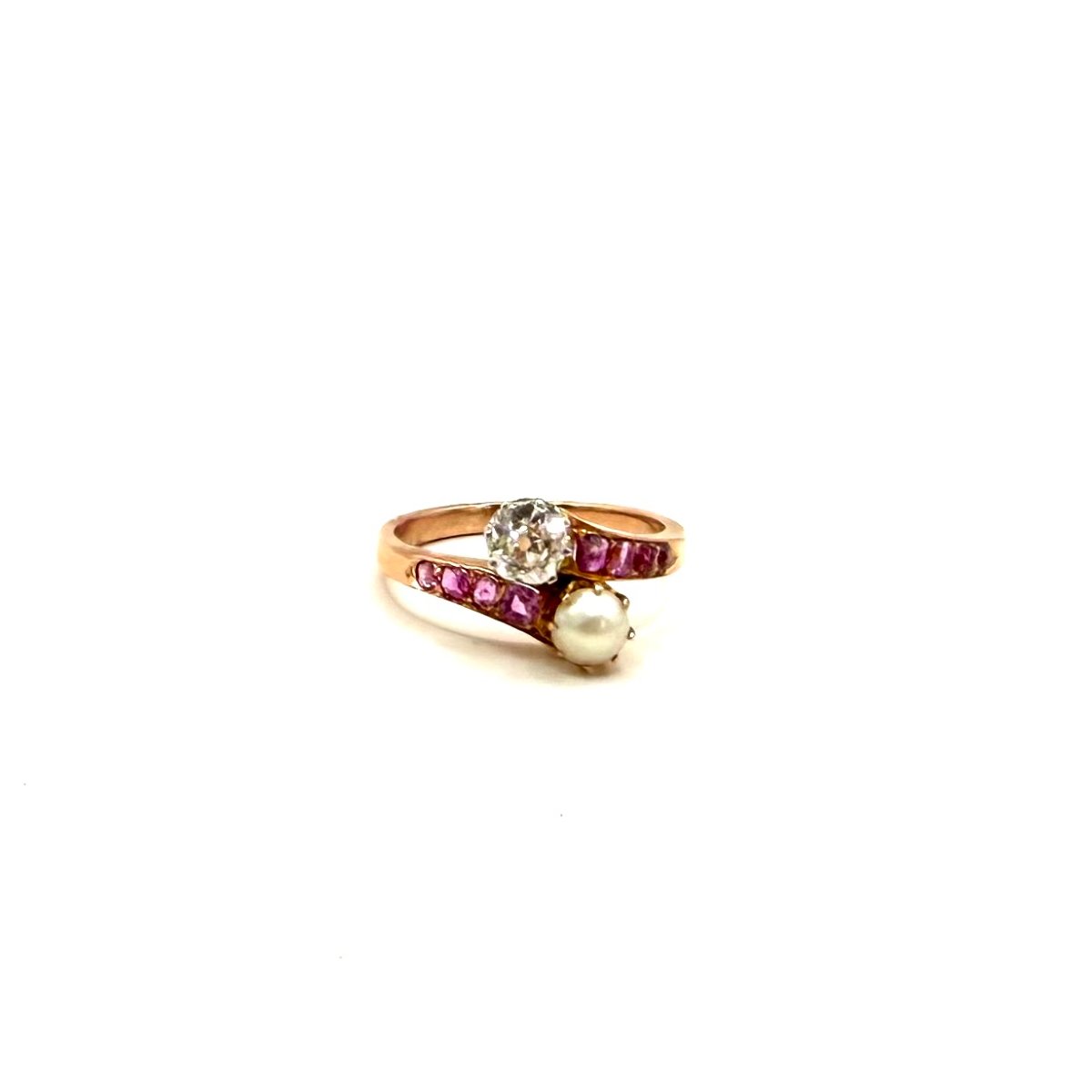5123.Bague Art déco en or ornée de diamants, d’un rubis et de perles-photo-1
