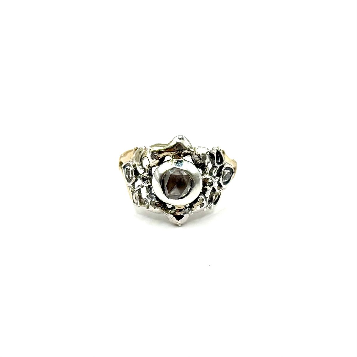 5091.Bague ancienne en or et argent ornée de diamants-photo-1