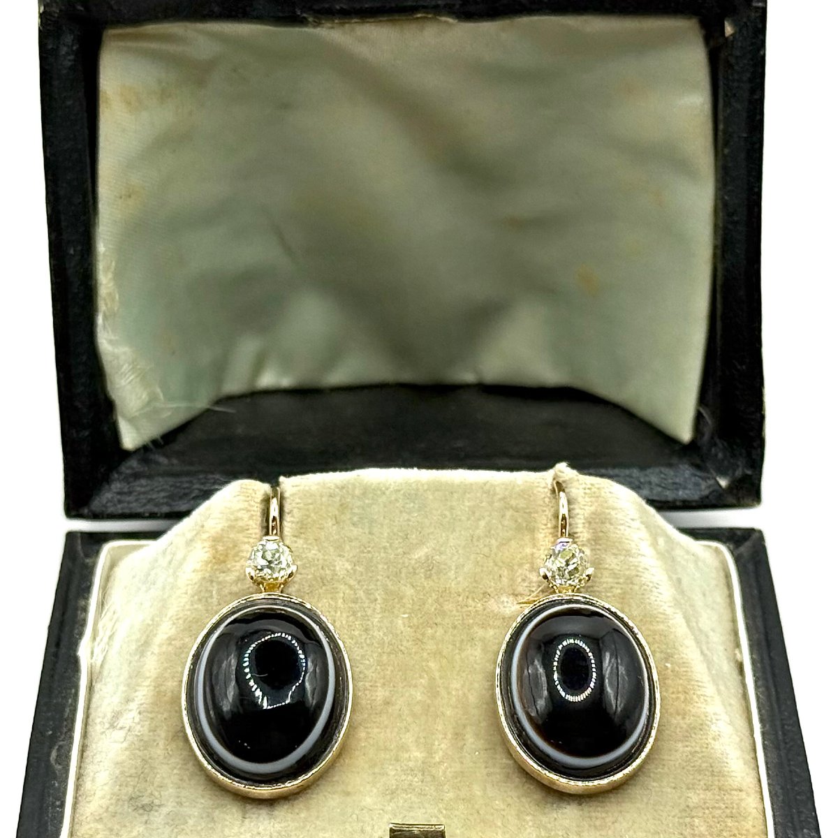 1594. Boucles d’oreilles en or avec diamants et onyx-photo-2