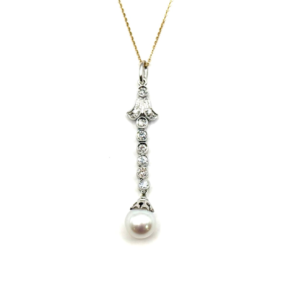 5140. Vintage White Gold Pendant With A Diamond And A Pearl-photo-1