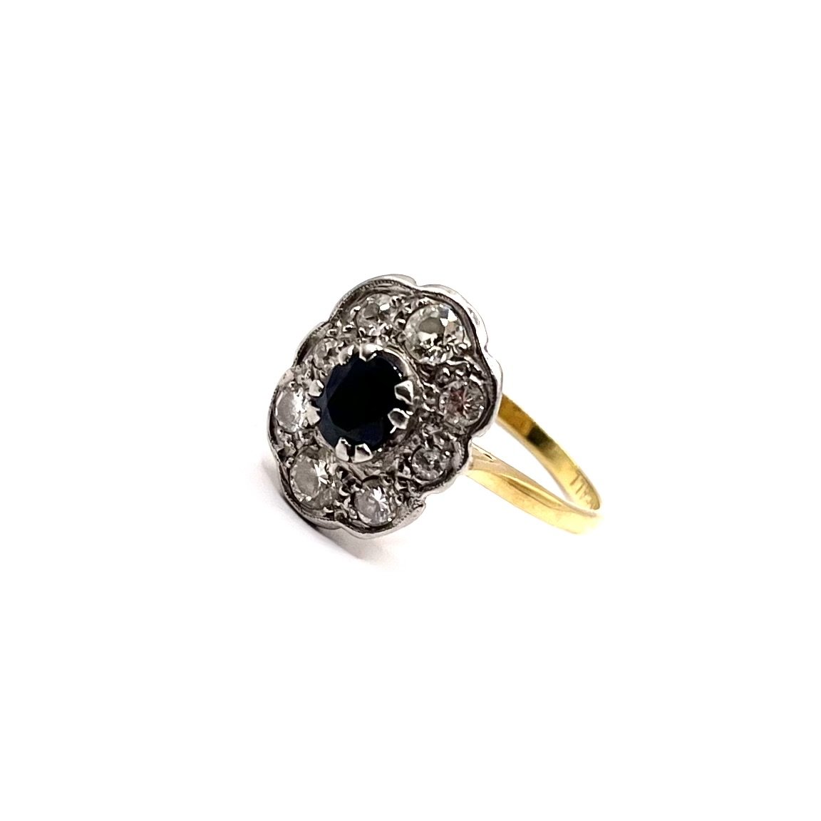 1186. Gold Ring With Diamonds And A Blue Sapphire-photo-2