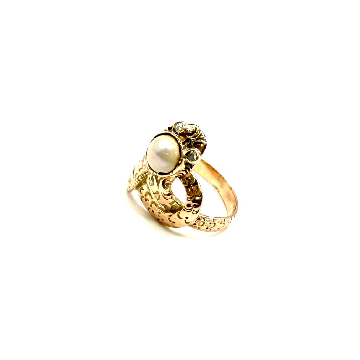 5201. Art Deco Gold Ring In The Shape Of A Snake, With A Diamond And A Freshwater Pearl-photo-3