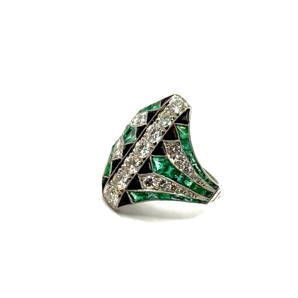 1424. Art Deco Ring With Diamond, Emerald And Onyx-photo-3