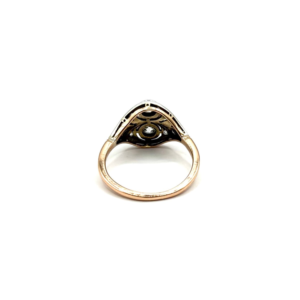 5008.  Bague Art déco ornée de diamants.-photo-4