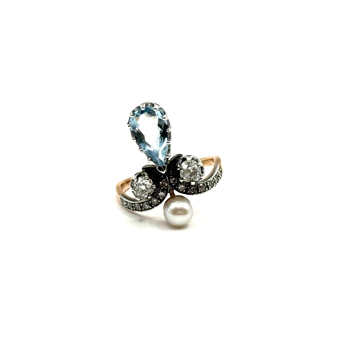 5016. Art Deco Ring Set With A Diamond, An Aquamarine, And A Freshwater Pearl.-photo-1