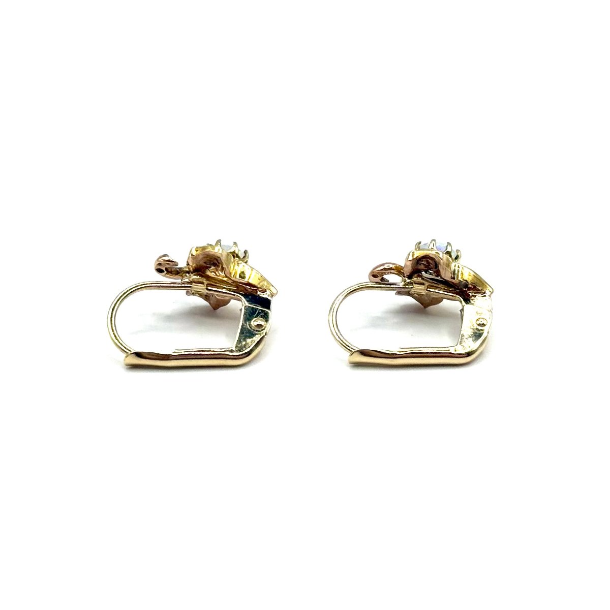 5044. Art Deco Gold Earrings, Set With Diamonds And Opals.-photo-4