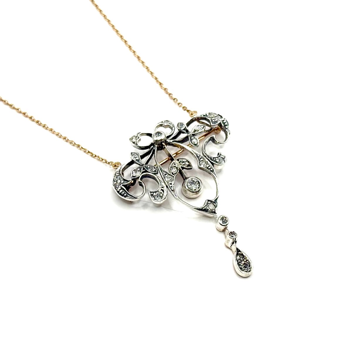 1645.Collier Art nouveau orné de diamants.-photo-2