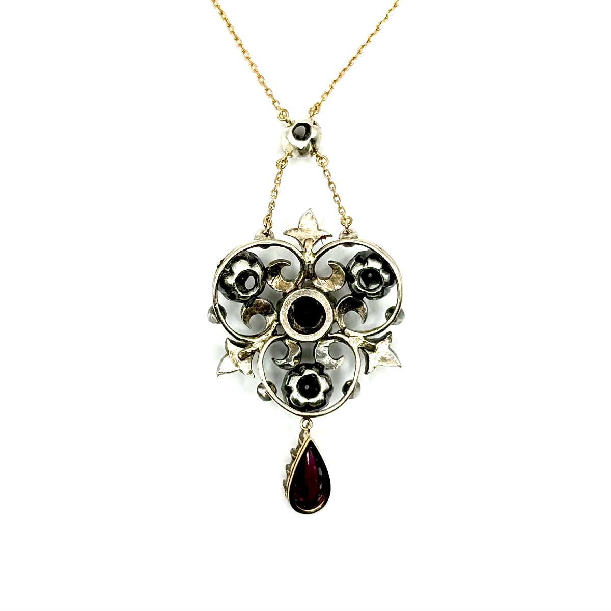 1639. Collier Art nouveau orné de diamants et de grenat.-photo-4