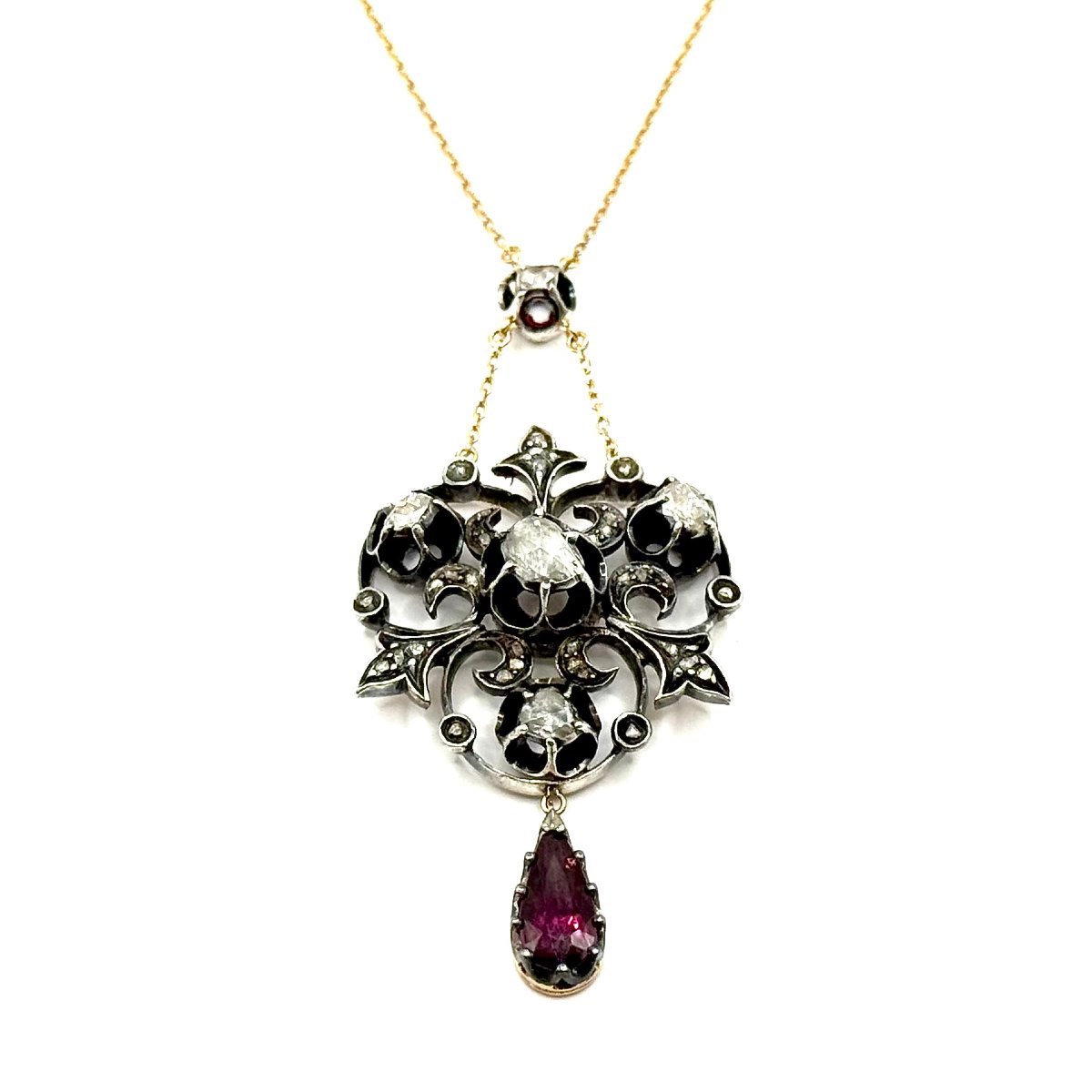 1639. Collier Art nouveau orné de diamants et de grenat.-photo-1