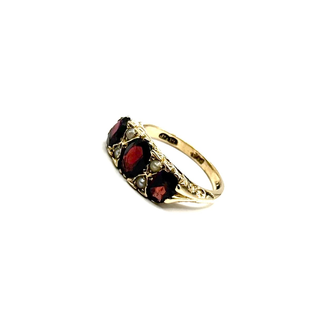 1375. Gold Ring Adorned With Pearls And Garnets.-photo-3