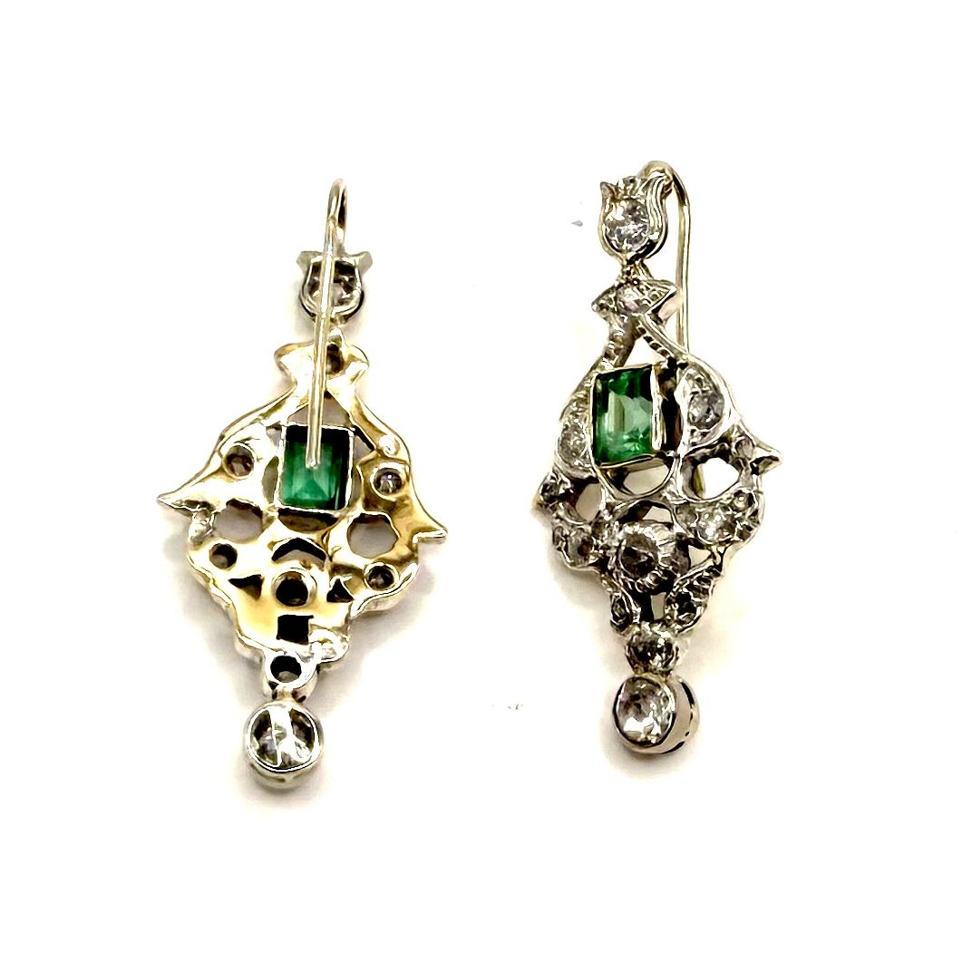  5251. Art Deco Gold Earrings  With Diamonds And Emeralds.-photo-4