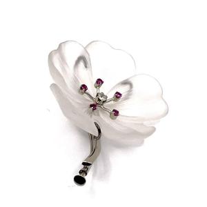 0810. Vintage White Gold Brooch With Rock Crystal, Rubies And Diamonds
