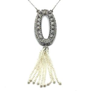5126. Collier Art déco en or blanc avec diamants et perle d’eau douce