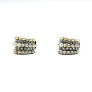 5207. Boucles d’oreilles Art déco en or ornées de diamants