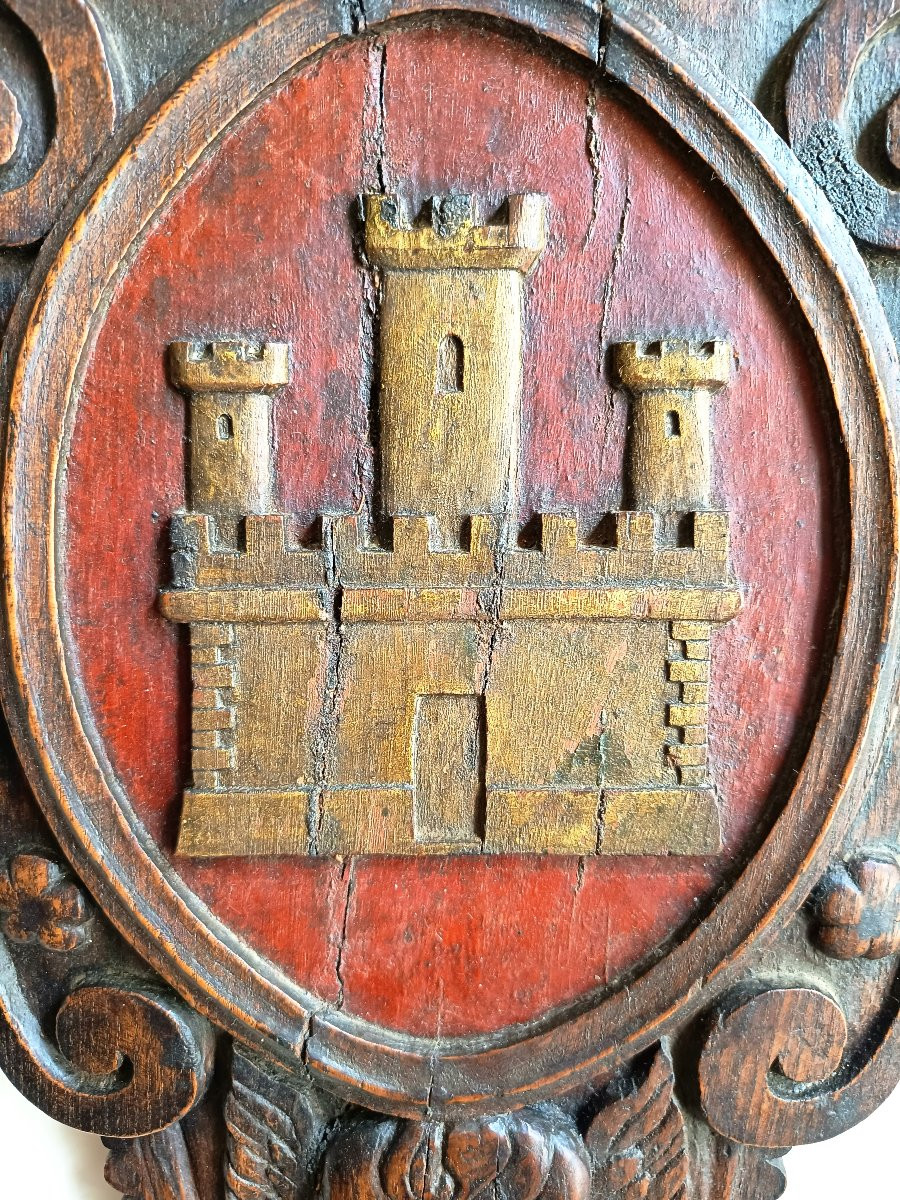 Wooden Heraldic Panel Carved With The Arms Of Castile-photo-2