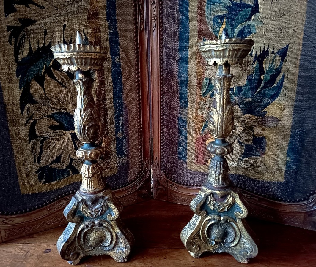 Pair Of Carved, Stuccoed, And Gilded Wooden Candlesticks, Italy, 18th Century