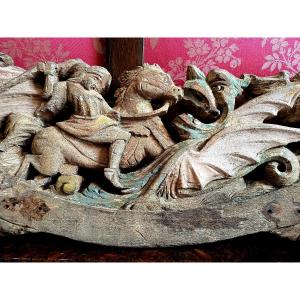 Saint Georges terrassant le dragon, fragment de décor sculpté XVIIIème 