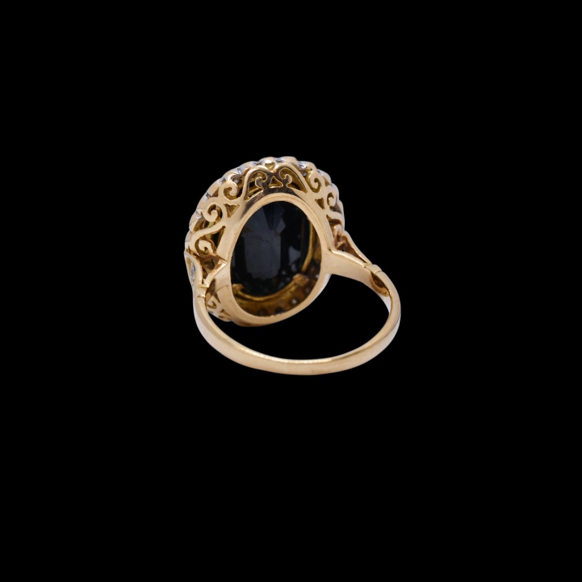 Pompadour Ring In 18k Gold / Black Sapphire / Diamonds-photo-3