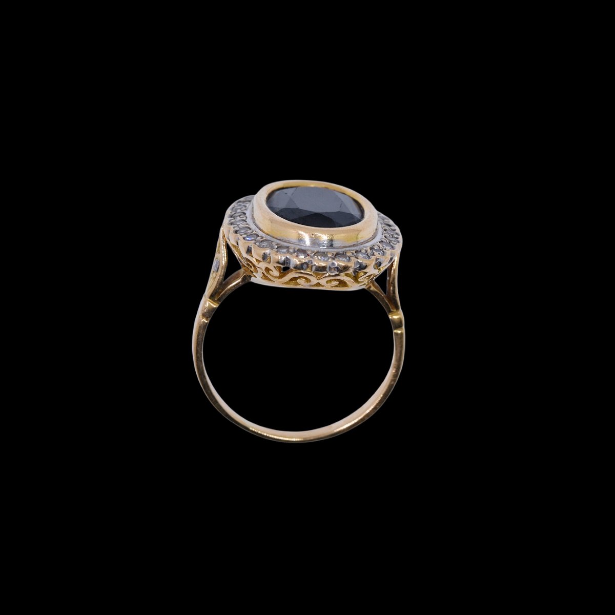 Pompadour Ring In 18k Gold / Black Sapphire / Diamonds-photo-4