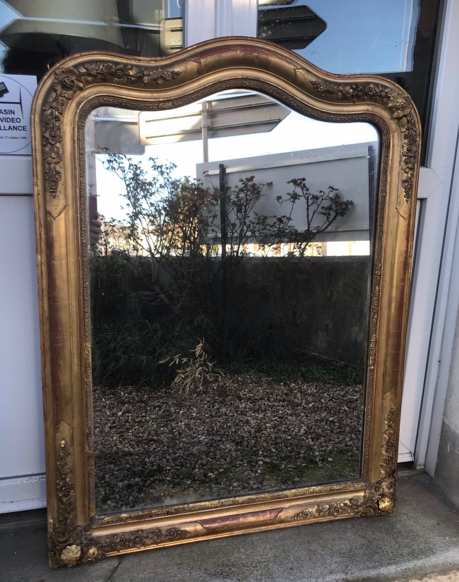 Mirror Louis-philippe Gendarme Hat Gilded With Gold Leaf, 109 X 72 Cm