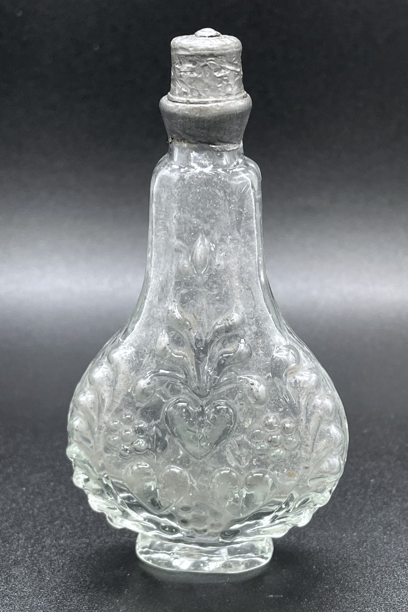 Flacon de parfum Bernard Perrot