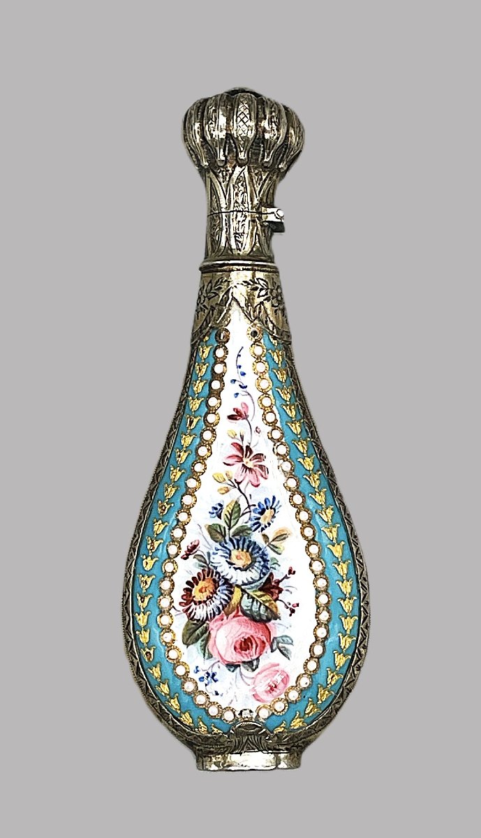 Flacon à parfum français d'époque en argent doré et émail peint à la main