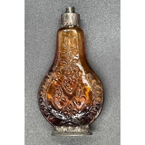Flacon de parfum Bernard Perrot