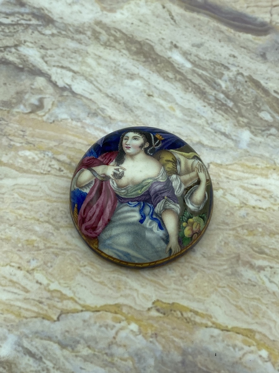 Médaillon en émail polychrome pour montre de poitrine, fin du XVIIe siècle