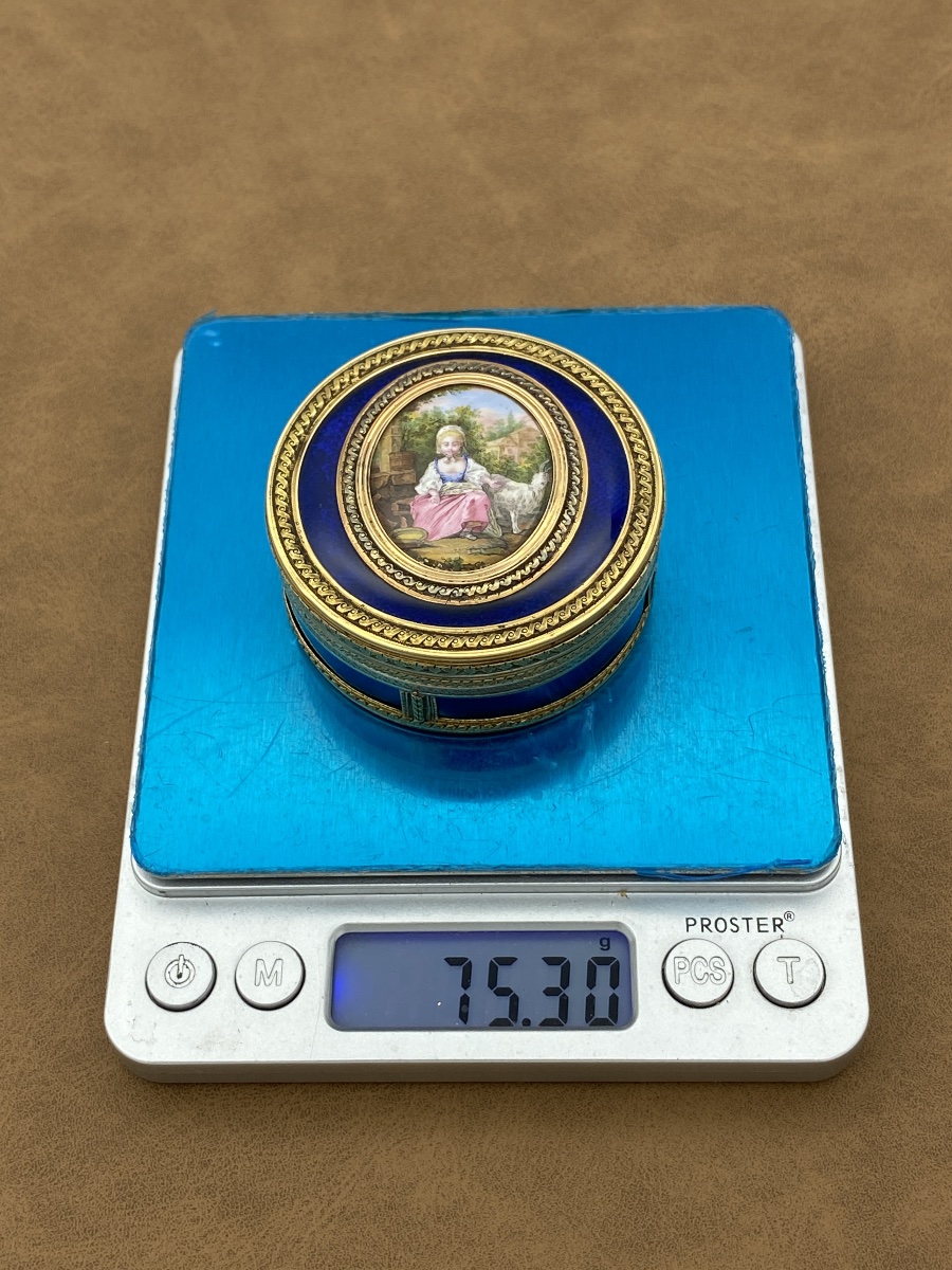 Tabatière circulaire en or, émail et miniature à scène bucolique, XVIIIe siècle-photo-5