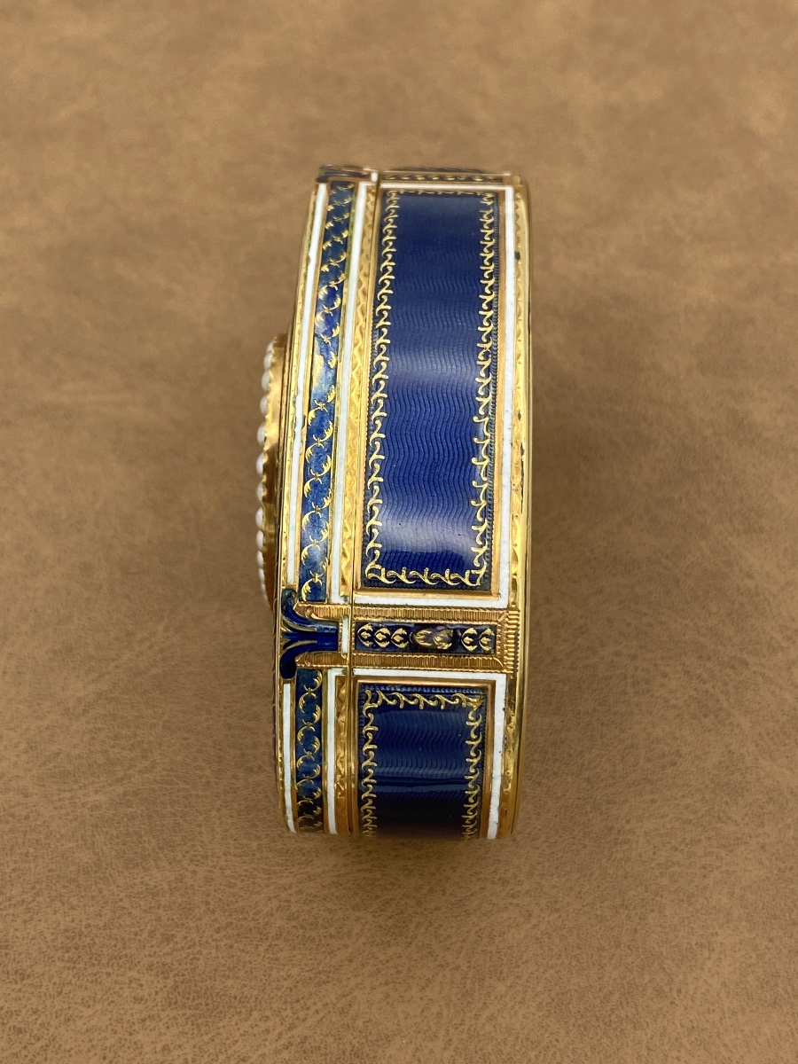 Oval Gold And Enamel Snuff Box With Miniature Of Marie Antoinette, 1700–1800-photo-4