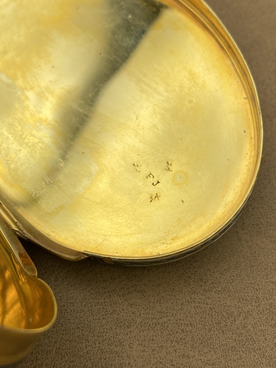 Oval Gold And Enamel Snuff Box With Miniature Of Marie Antoinette, 1700–1800-photo-6
